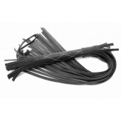 Аккуратная чёрная плетка  из натуральной кожи - БДСМ Арсенал - купить с доставкой в Ноябрьске