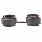 Коричневые кожаные оковы с клепками - БДСМ Арсенал - купить с доставкой в Ноябрьске