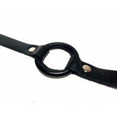 Черный кляп-кольцо на кожаных ремешках - БДСМ Арсенал - купить с доставкой в Ноябрьске