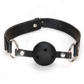 Черный кляп с отверстиями для дыхания - Lux Fetish - купить с доставкой в Ноябрьске