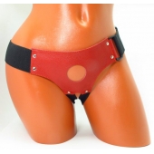 Красные кожаные трусики для страпона - БДСМ Арсенал - купить с доставкой в Ноябрьске