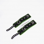Черно-зеленые кожаные наручники с зеленой строчкой - Crazy Handmade - купить с доставкой в Ноябрьске