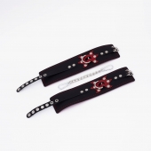 Черные кожаные оковы с красным декором и строчкой - Crazy Handmade - купить с доставкой в Ноябрьске