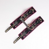 Черные кожаные оковы с розовой строчкой - Crazy Handmade - купить с доставкой в Ноябрьске