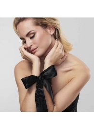 Черные ленты для связывания SILKY SENSUAL HANDCUFFS - Bijoux Indiscrets - купить с доставкой в Ноябрьске