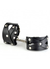 Черные кожаные наручники  Цезарь  с цепочкой на карабинах - Sitabella - купить с доставкой в Ноябрьске